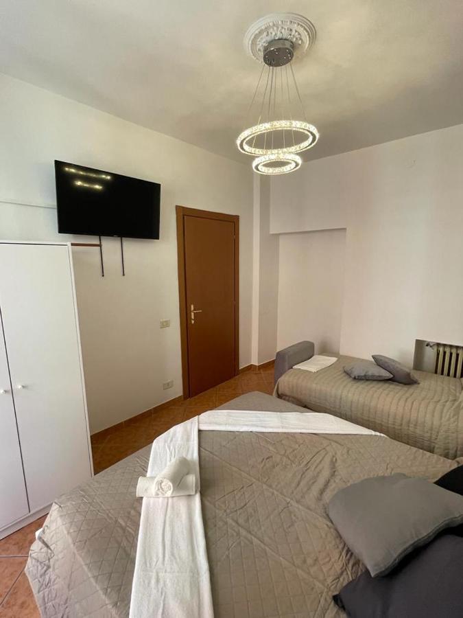 Destiny Home 2 Verona - Piazza Isolo Luaran gambar