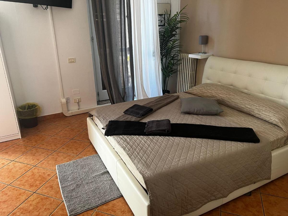 Destiny Home 2 Verona - Piazza Isolo Luaran gambar